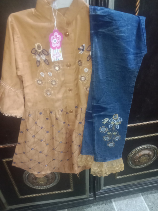 Girls suit