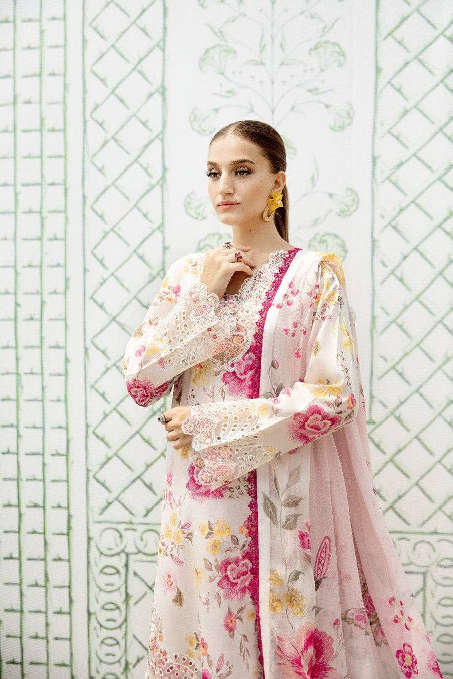 Unstitch ladies suit